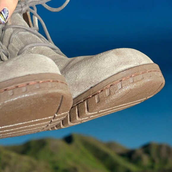 COMFORTIVA 8M Wmns Taupe Suede (Grey) Waterproof Full Grain Leather Boots - Picture 7 of 16